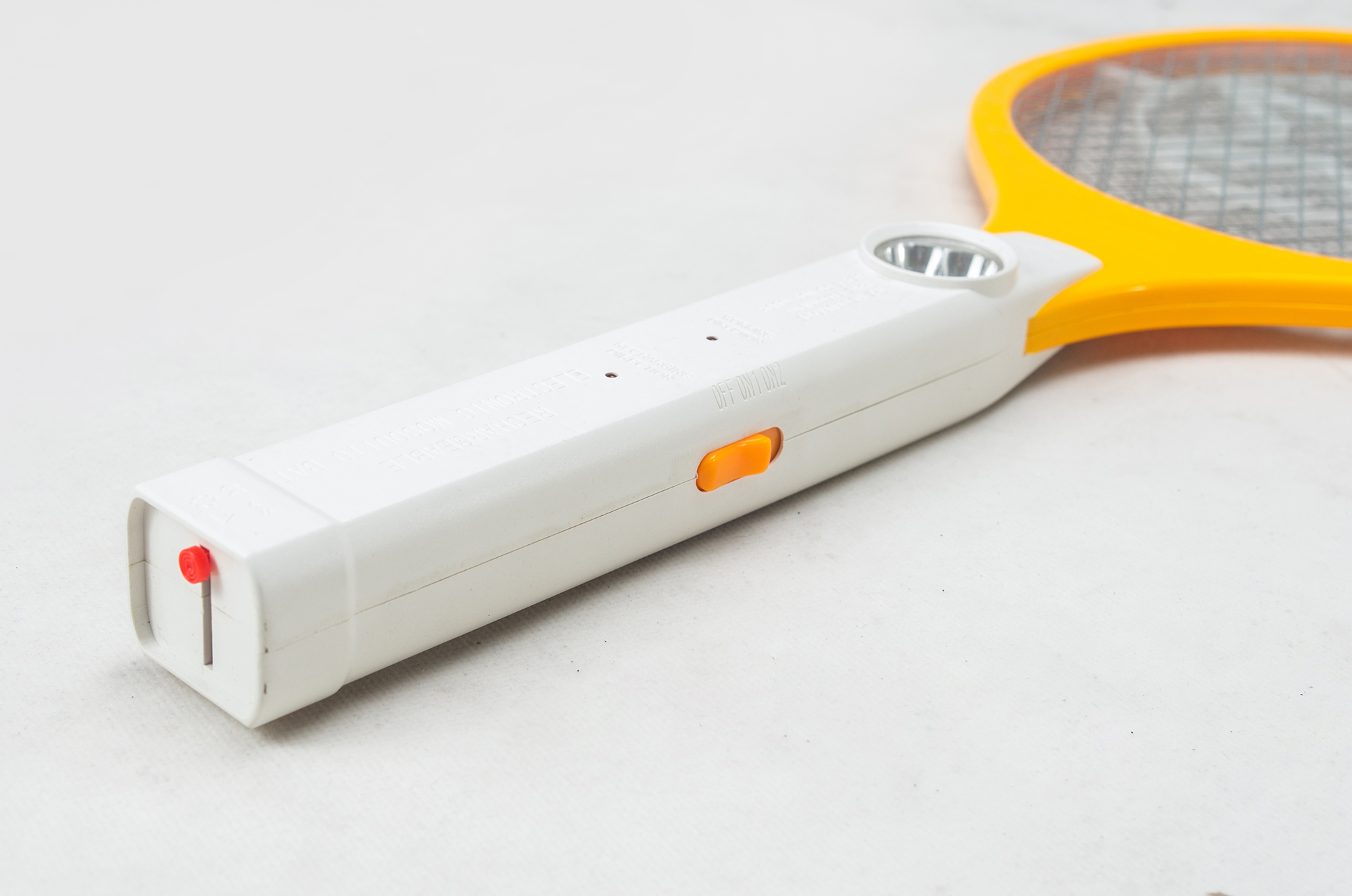 RAKET NYAMUK CHARGE SANOYA QX-807